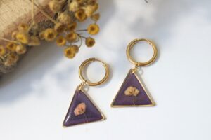 Gipsówka w trójkącie - fiolet // Kolczyki