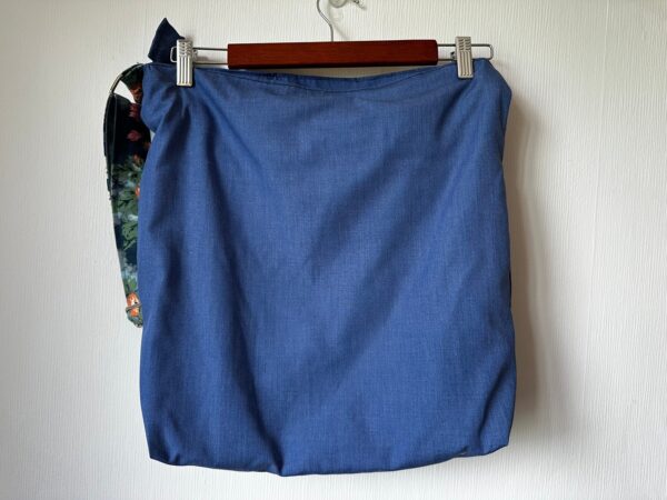 Z kwiatami // Torba