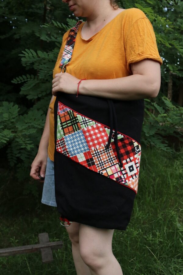 plecak-czarny-patchwork (3) Czarny patchwork // Plecak - torba