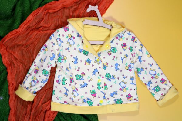 Bluza dwustronna z biedronką (74 cm)